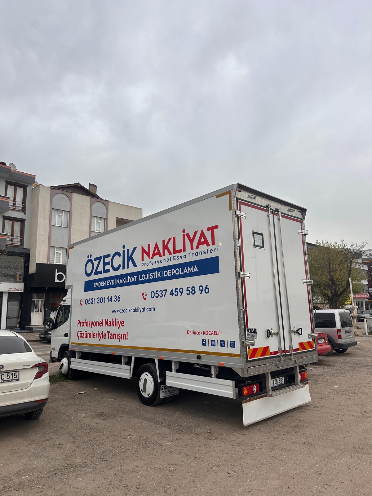 Özecik Nakliyat taşıma aracı